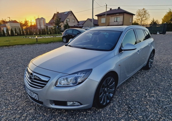 Opel Insignia cena 26900 przebieg: 237000, rok produkcji 2009 z Dobra małe 781